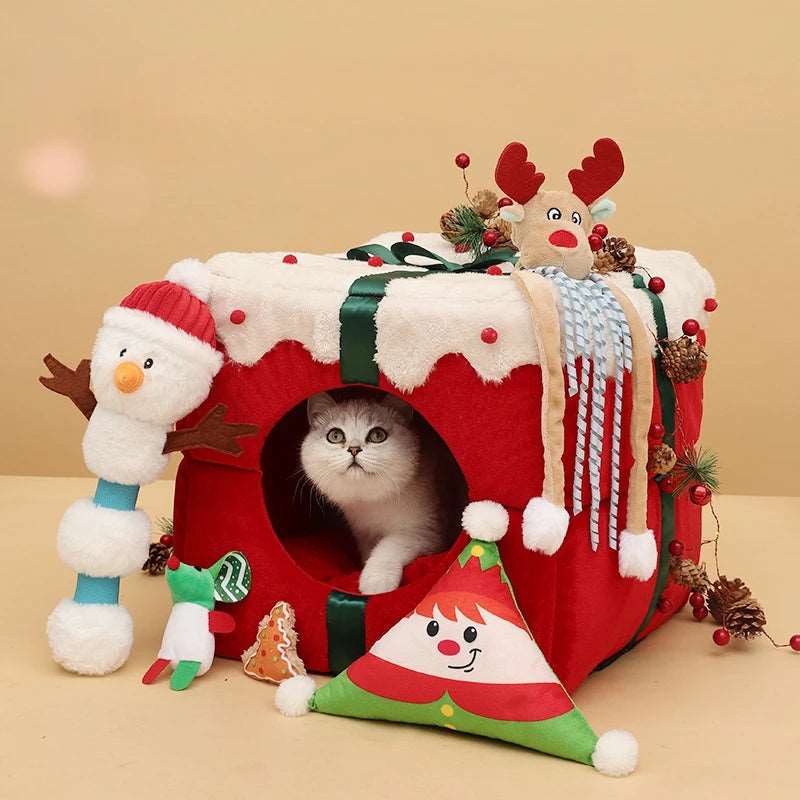 Christmas Cat Beds - Cozy Cat House for Winter Warmth and Festive Comfort